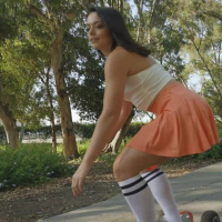 Sweaty babe Sophia Burns likes to cool down with a big meatpole