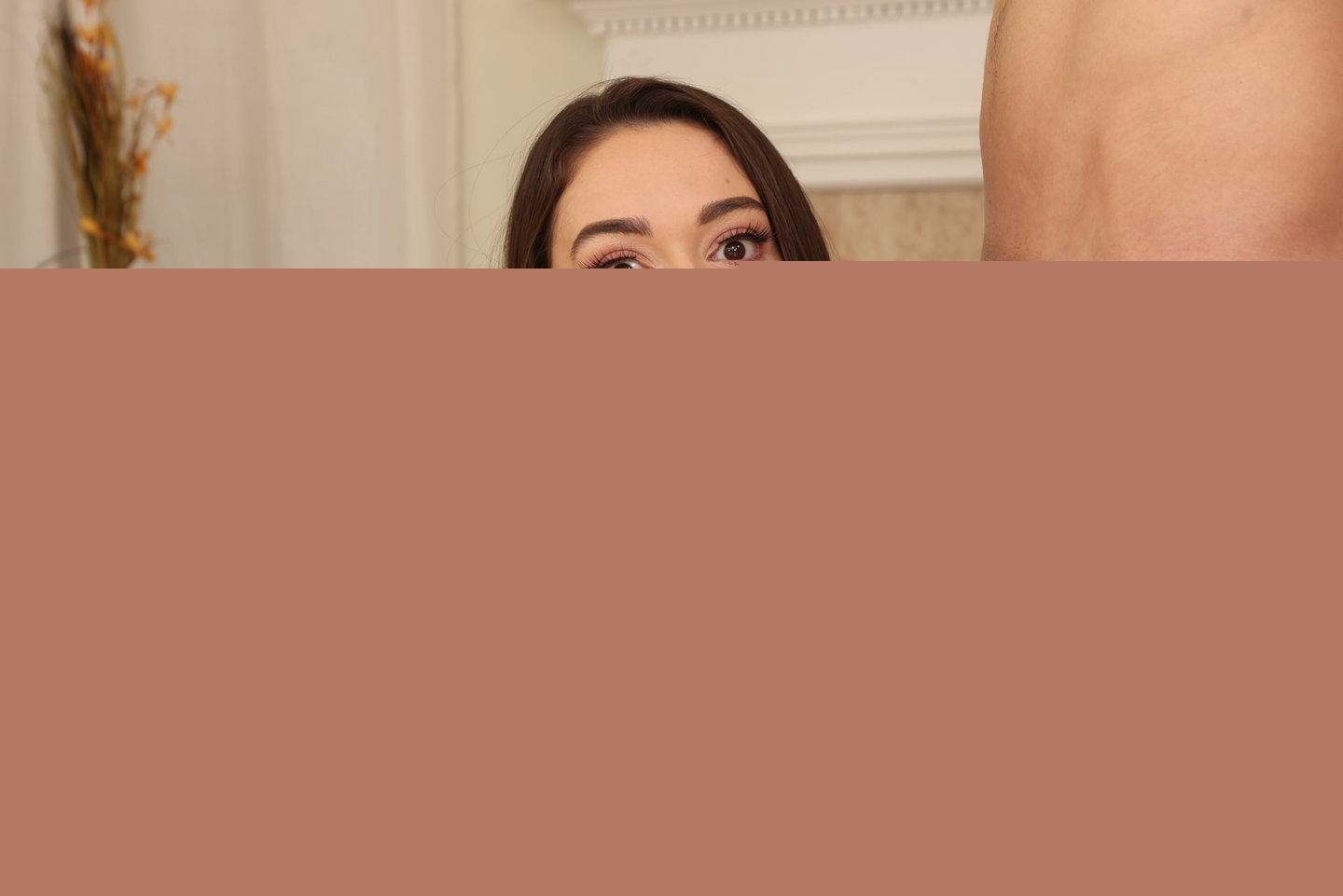 Young girl Sophia Burns bends over for deep anal pounding - Photo #1578125