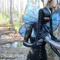 Beautiful MILF Latex Lara having fun with a horny guy outdoors