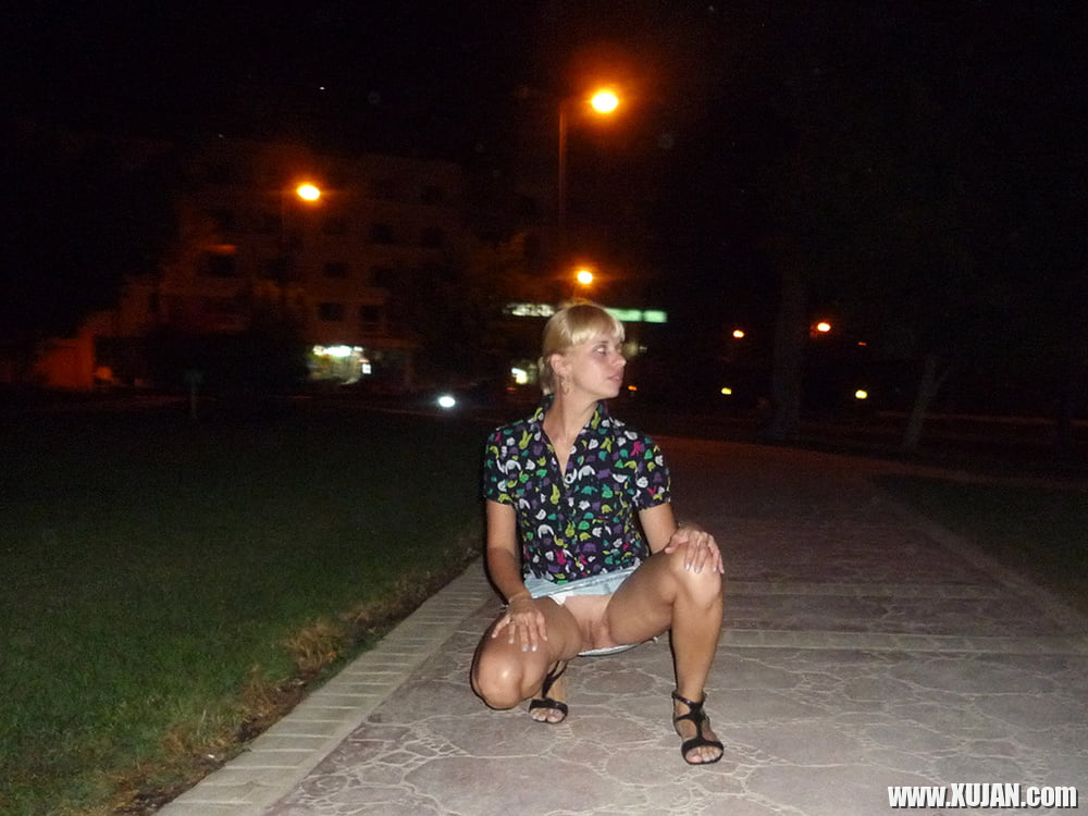 Vika airs the hole - Photo #1586962