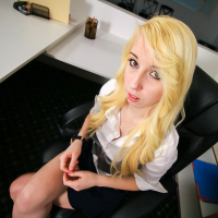 Classy Looker Darcie Belle takes on a hard Pecker