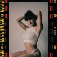 Mia Valentine Topless
