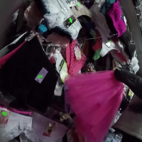 Suhaila Hard sucking a dick in the Dressing Room