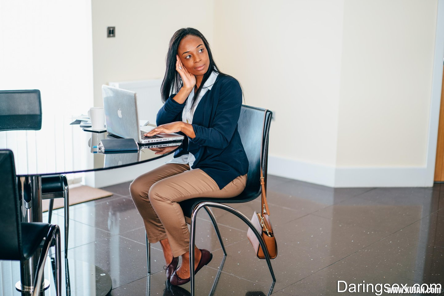 Ebony Lola Marie takes a large Dick at the Office - Photo #1601728