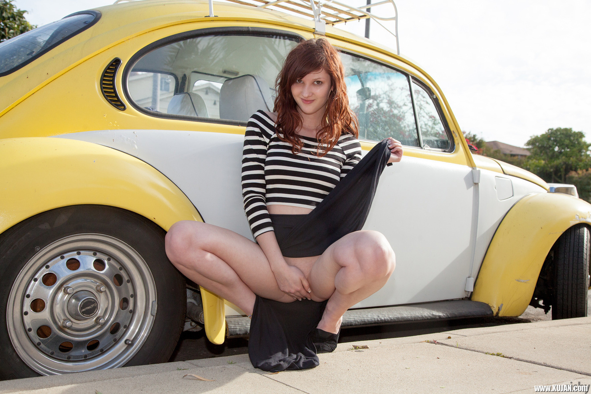 Cute teen flashing - Photo #1611132