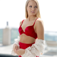 Scarlett Sage To New Ideas