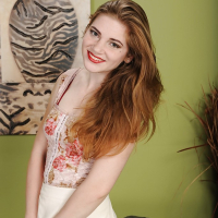 Redhead Misty Lovelace in premium amateur solo scenes completely nude
