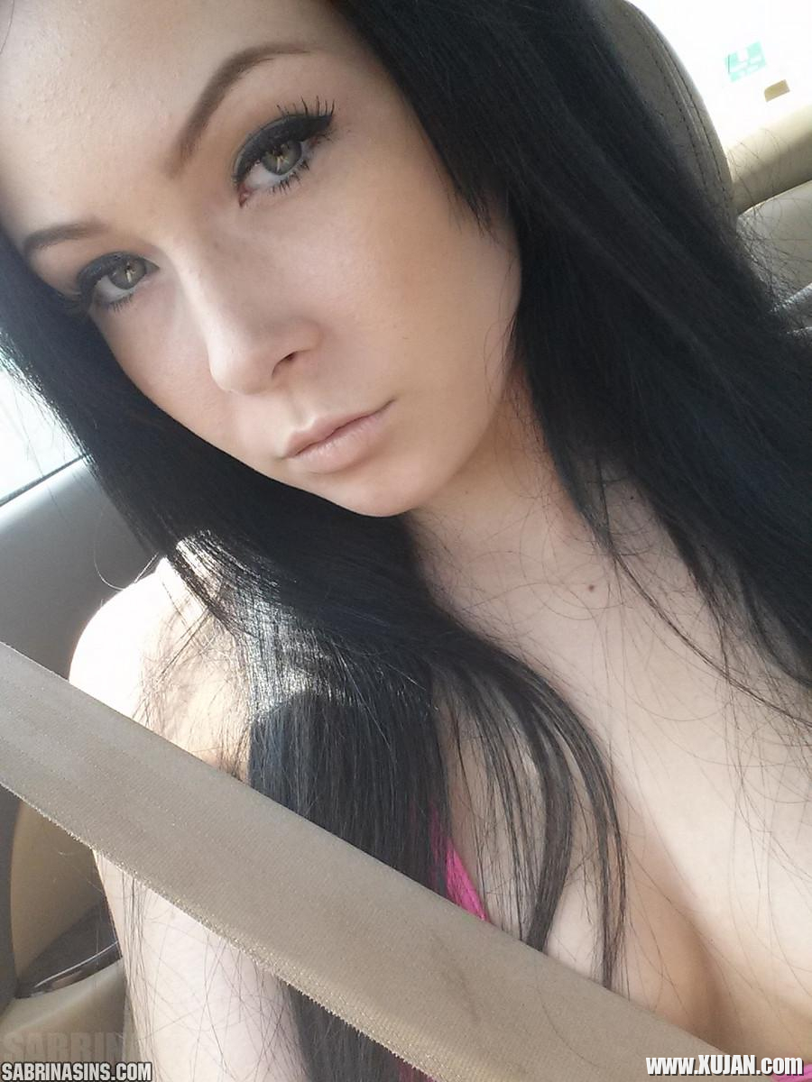 Gorgeous model Sabrina Sins takes stunning pics of her hot self - Photo #1624680
