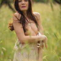 Smoking Hot Janeth Tense exposes her Body Outdoors