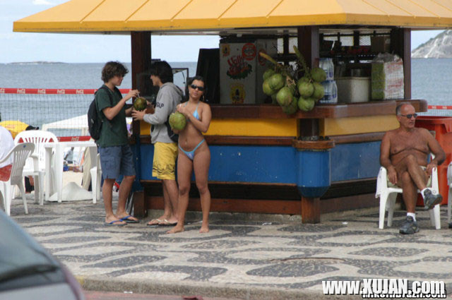Beautiful blue gstring brazilain loves to get pounded - Photo #1632338