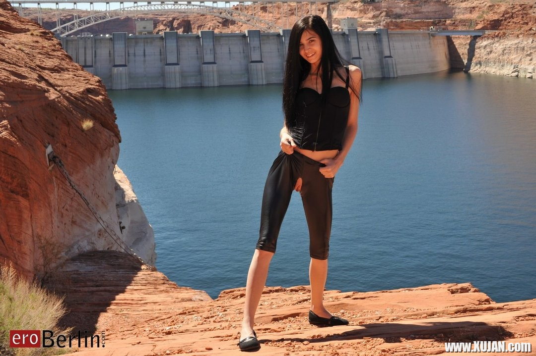 Zoe Rush posing Outdoors in her crotchless latex Pants - Photo #1652840