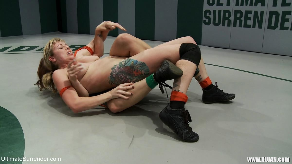 Bella Rossi was contracted to another site and was unable to wrestle for awhile - Photo #1654720