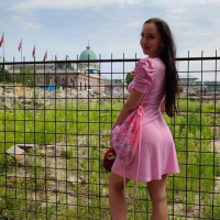 Bella Angel drops her pink dress then spread her legs wide open