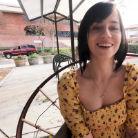 Young Remi Jones welcomes a meat train in her cunt