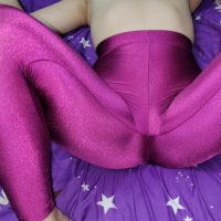 My Gf in leggings