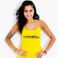 Pretty Giselle Mari strips off a sexy yellow dress