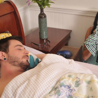 Giselle Mari wakes her Boyfriend up for a hot Fuck