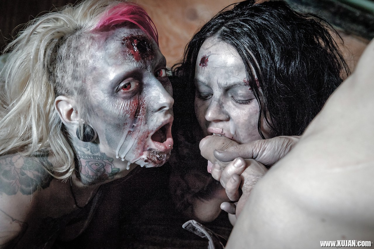 Fetish models Brittany Lynn and Jessie Lee giving head in Zombie threesome - Photo #1681512