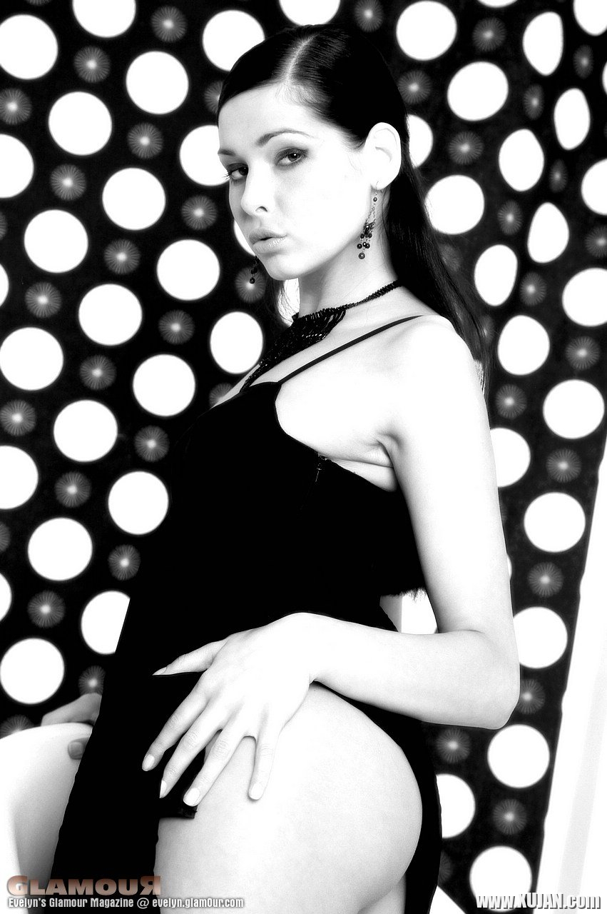 Black and white pictures of Evelyn Lory Stripping - Photo #1684207