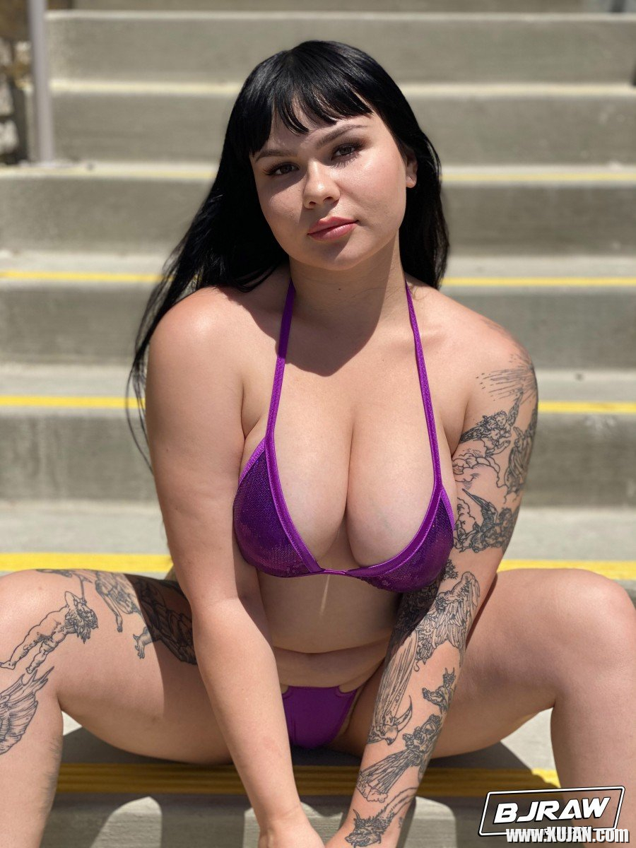 Chubby whore Brynn Michaels makes mouth magick - Photo #1686722
