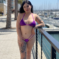 Chubby whore Brynn Michaels makes mouth magick