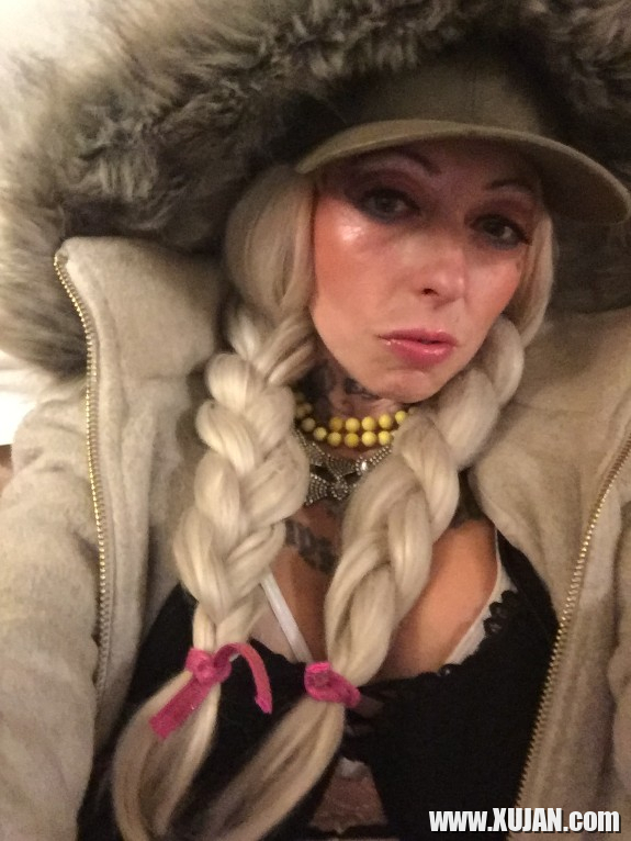 Hskayakan kliry gangsta fucks taq shikaher bitch - Photo #1686741