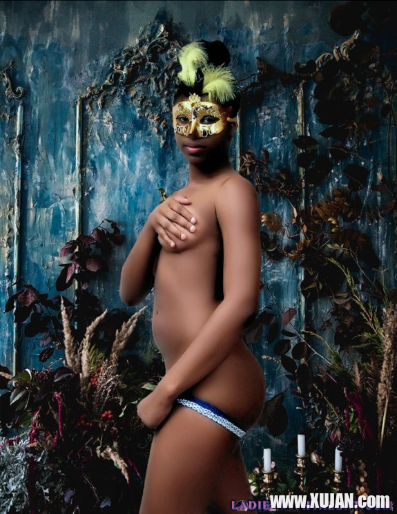 Model Gone Mask - Photo #1708716