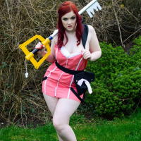 Cosplay Porn Star Jaye Rose showing her big Butt