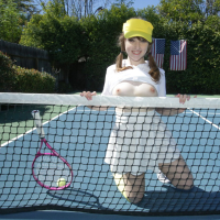 Daphne Dare Cleo and Daisy fuck on tennis court