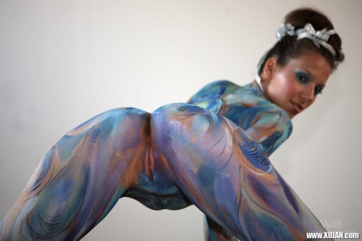 Lizzie Ryan wears nothing but latex paint in Christmas Gift - Photo #1717269