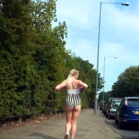Teen flasher Carly Rae in public