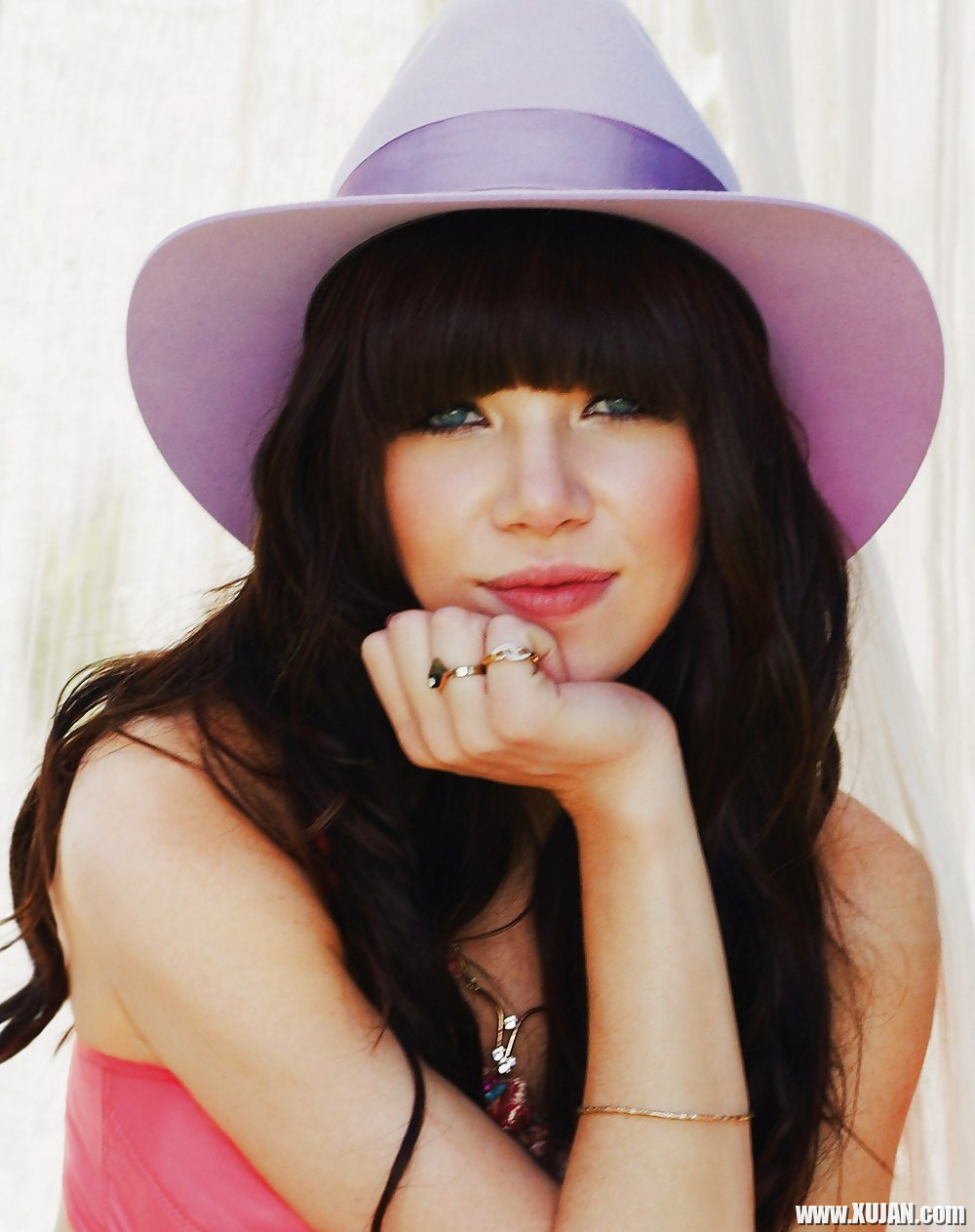 Celeb Cum Targets Carly Rae Jepsen - Photo #1720480