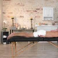 Hot masseuse Crystal Taylor getting shagged hard by her client