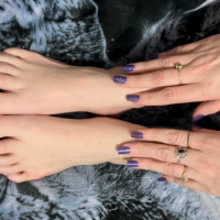 Feet soles and toes