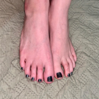 Feet soles and toes