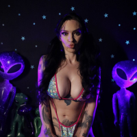 Hot gamer girl Misha Montana on top of sex machine