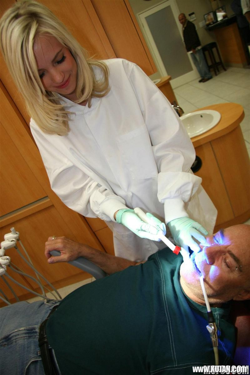 BiBi Jones hot dentist fucks while at work - Photo #1736189