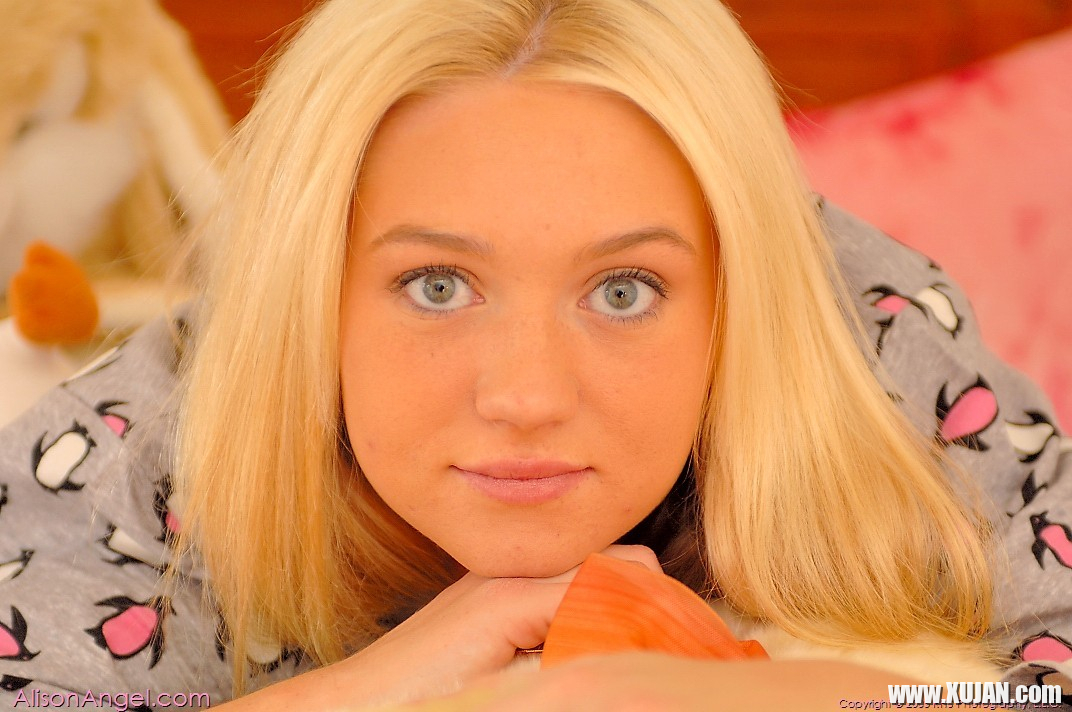 Heavenly Gorgeous Blonde Alison Angel Naked - Photo #1736656
