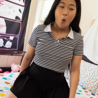 Asian stepsis Alona Bloom demonstrates her body