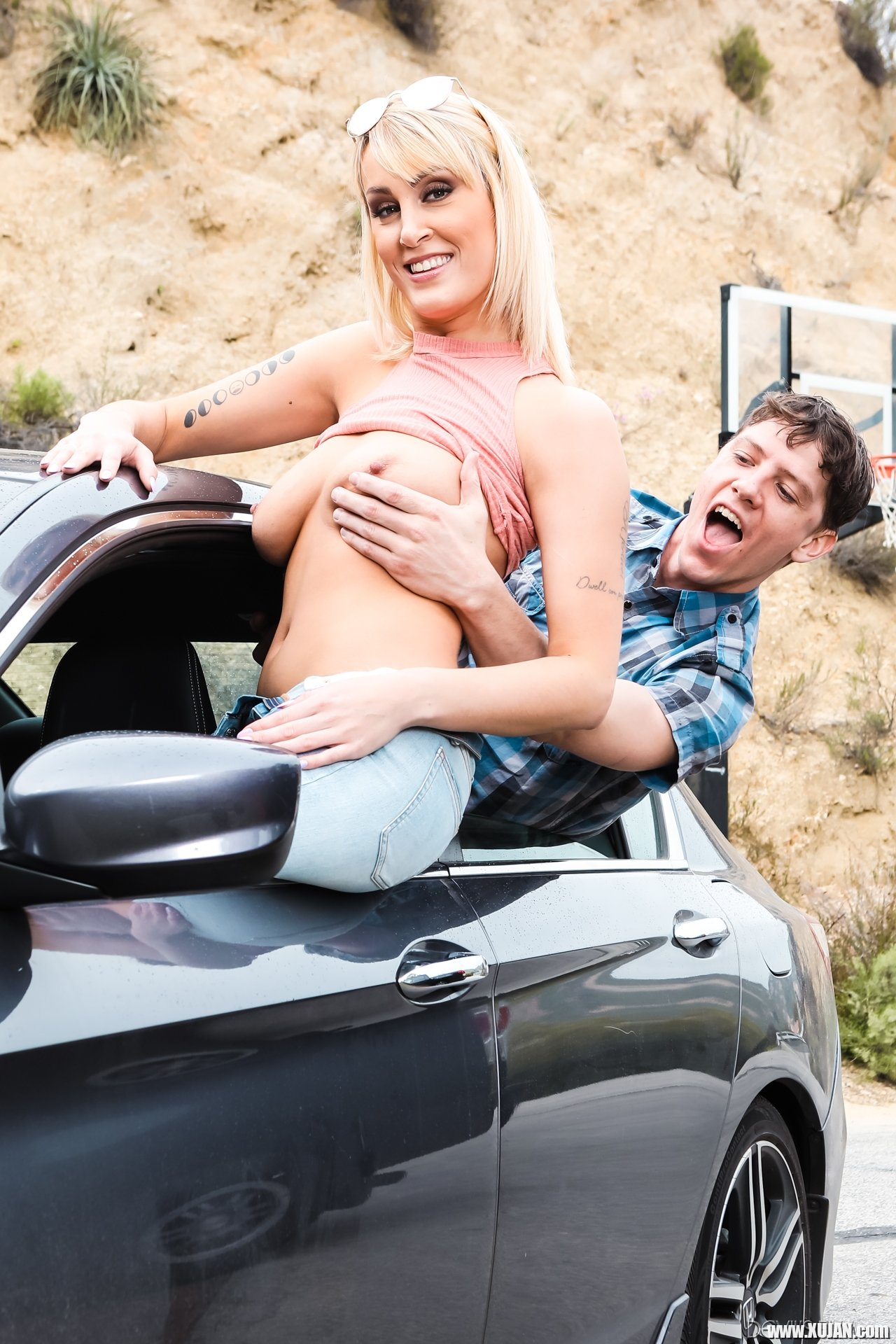 Sucking and Riding a Cock makes Maxim Law happy - Photo #1738586