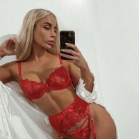 Amy Louise Lee nude