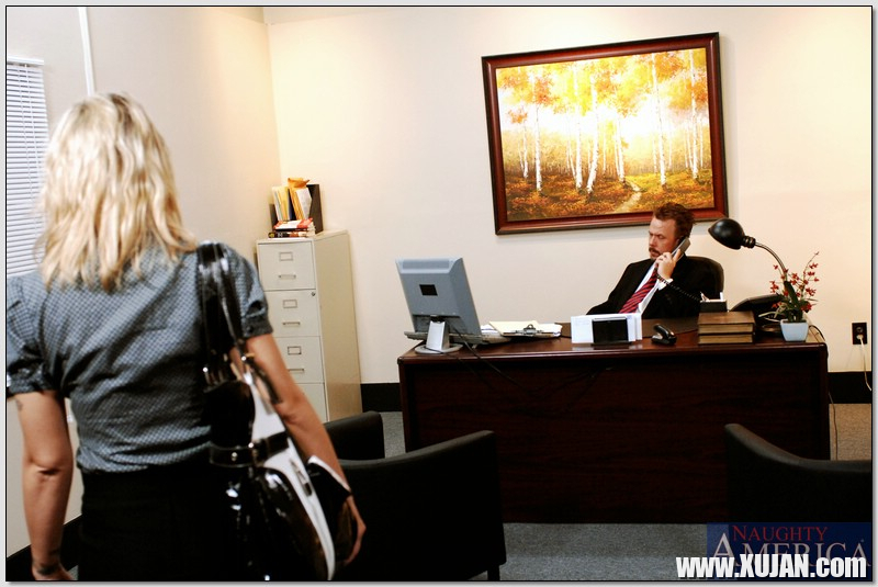 Busty secretary Velicity Von gets her moist snatch fucked in the office - Photo #1750783