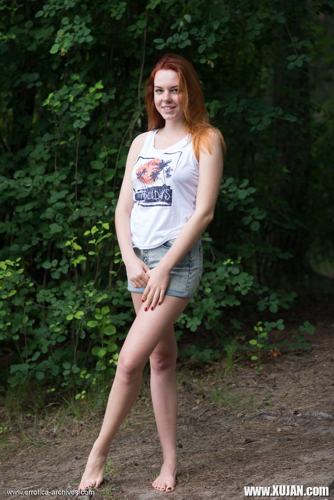 Ginger beauty Candy Red drops down denim shorts - Photo #1763012