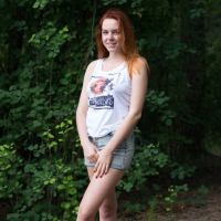 Ginger beauty Candy Red drops down denim shorts