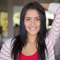 Adorable babe teen Giselle Mari lets us see her marvelous boobs