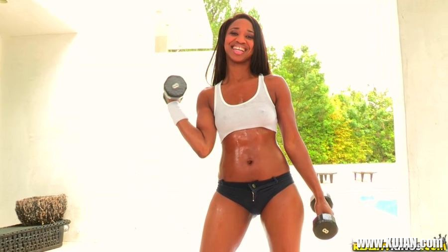 Fit pornstar Jade Nacole works out before sex - Photo #1770421
