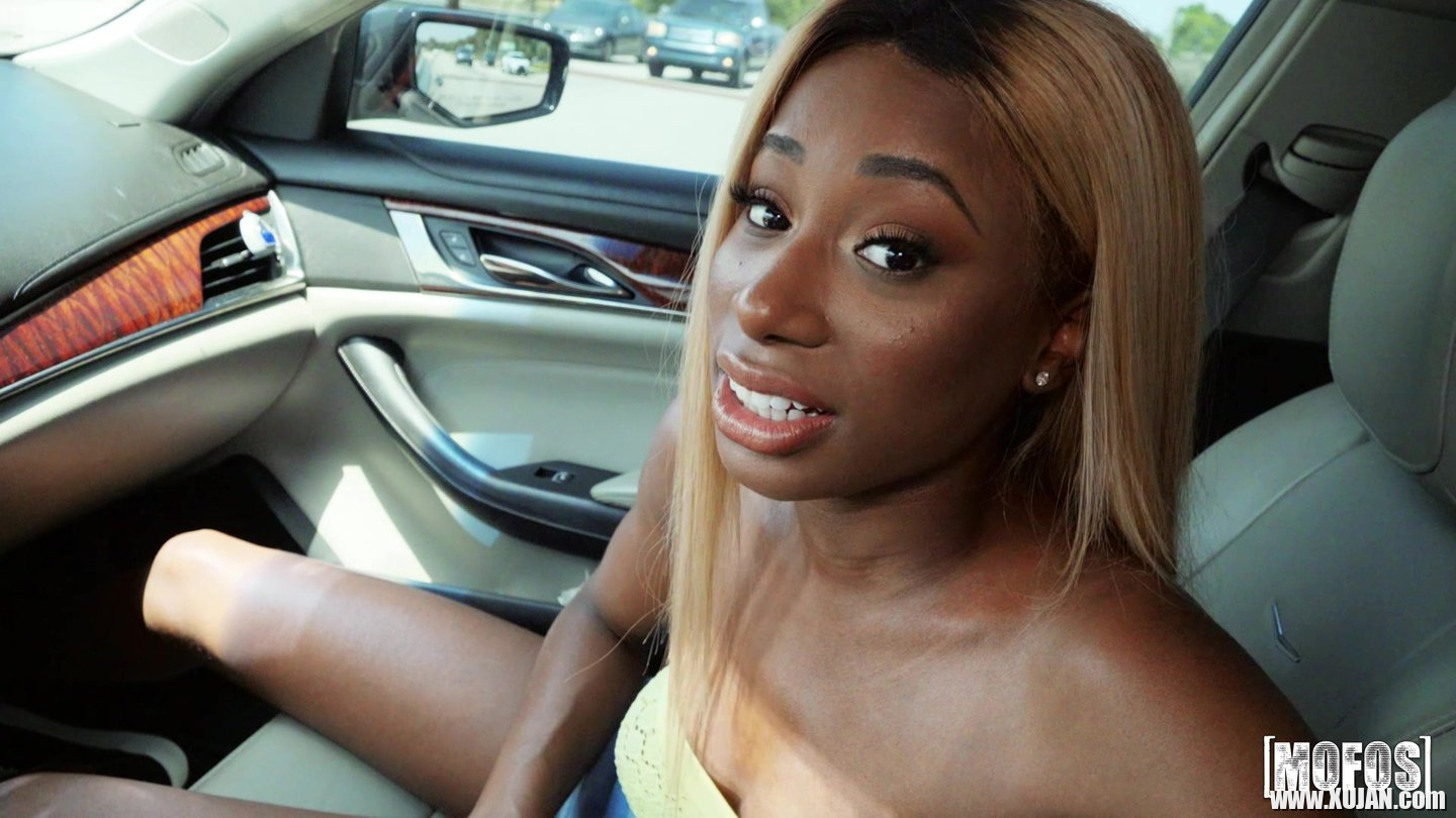 Kinsley Karter sucks and fucks Stranger in his Car - Photo #1771950