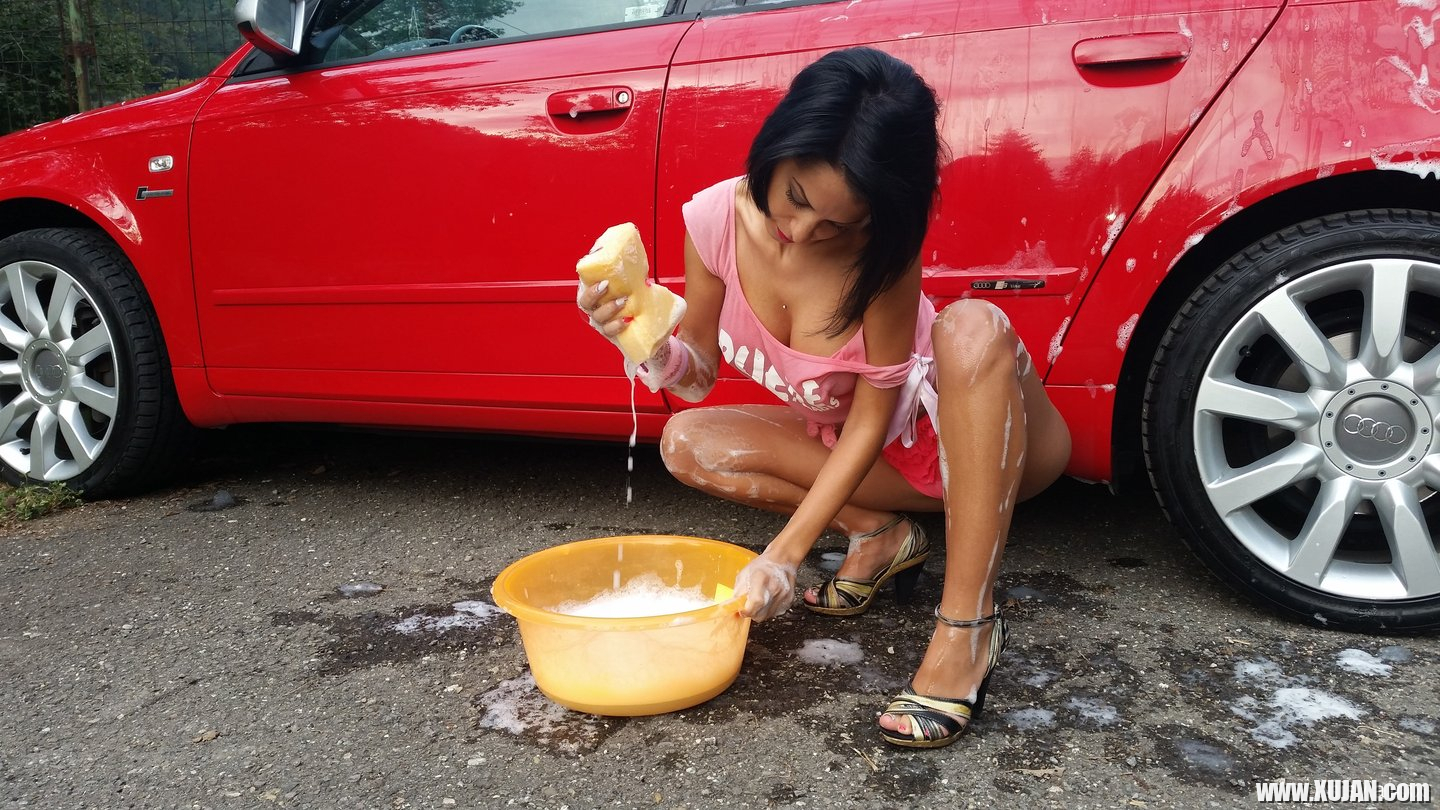 Amazing Brunette Anisyia XXX washing her Car - Photo #1773583