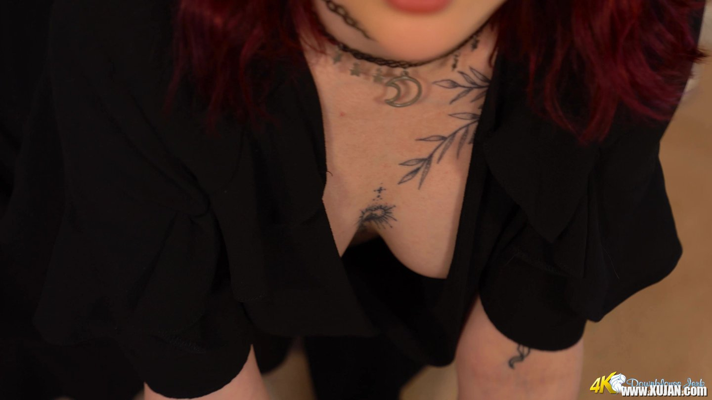 Hottie in black dress Eva Ray catches your eyes on her cleavage - Photo #1774529