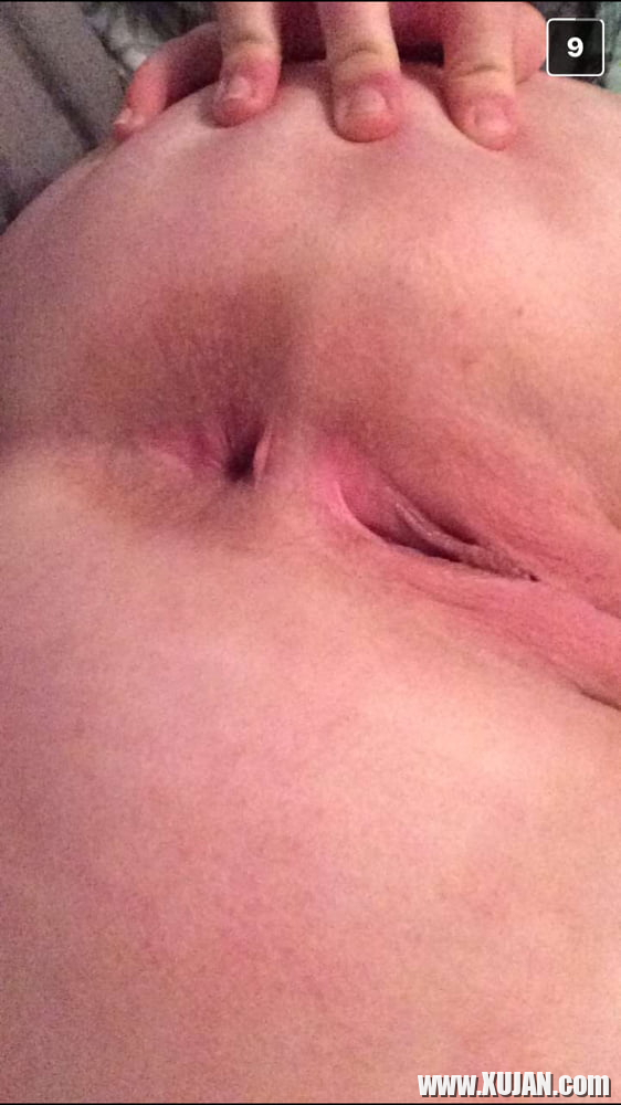 Exposed Blonde GF Gina - Photo #1795321